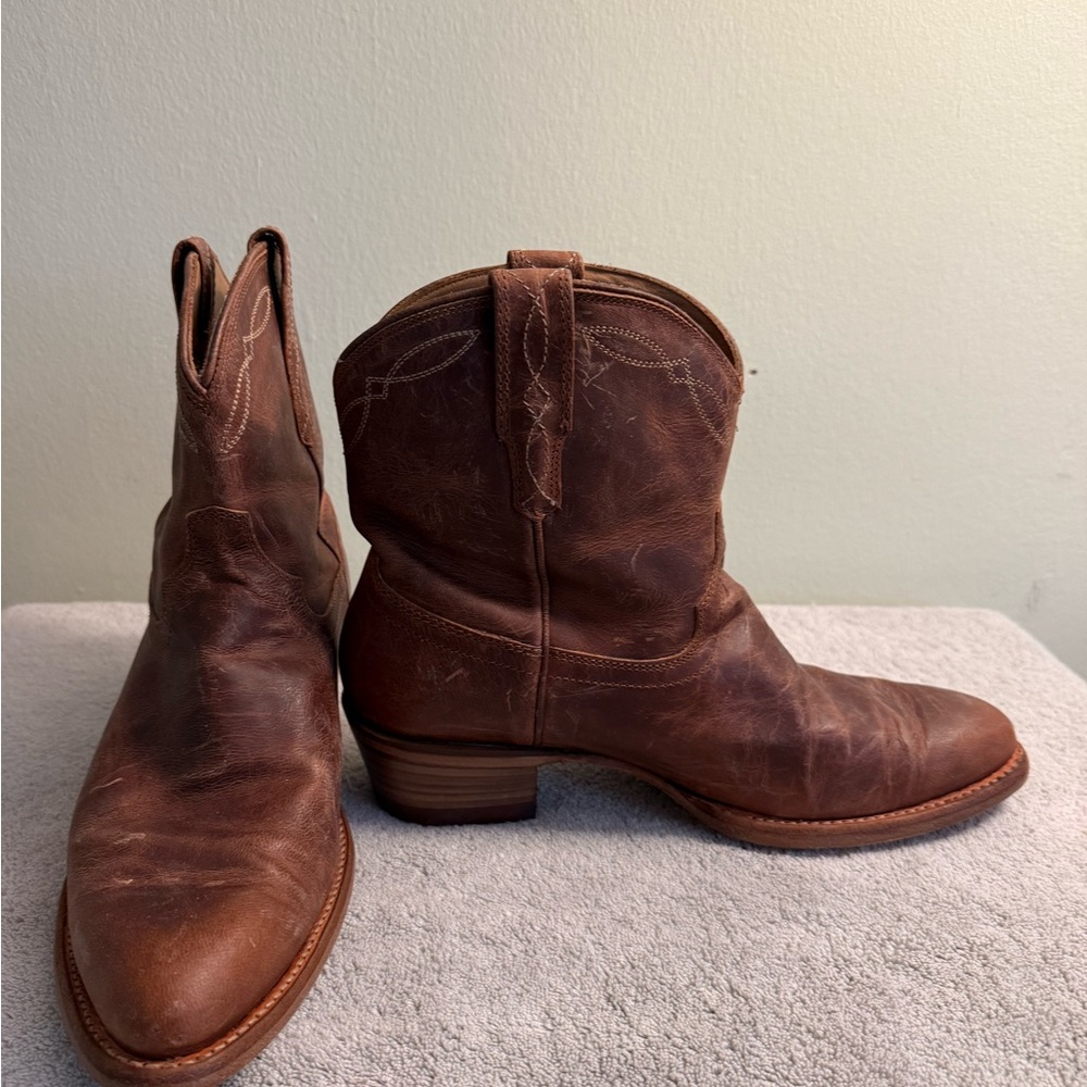 Tecovas Chestnut Distressed Leather Heeled Boots